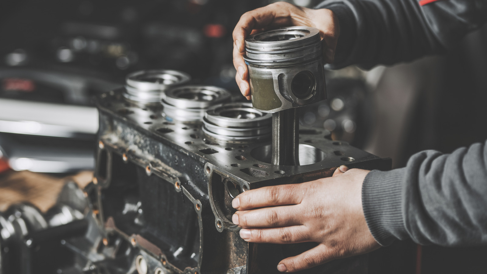 5 Turbocharged 4-Cylinder Engines That Leave Their V8 Rivals In The Dust – SlashGear