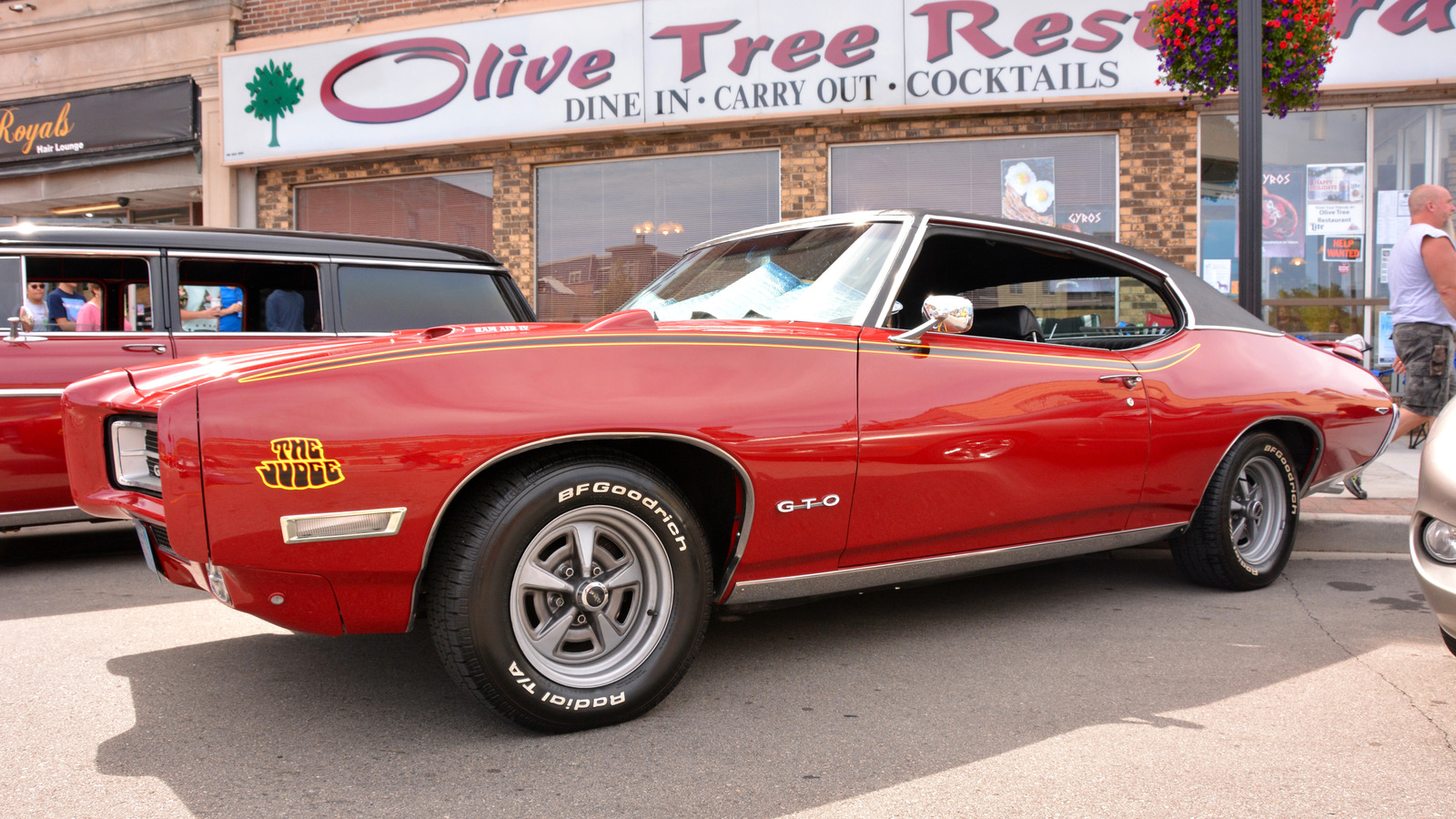 5 Incredible Cars That Are Even Faster Than Advertised – SlashGear