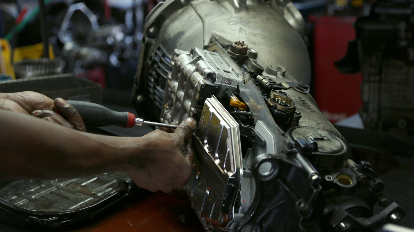 Does A Sealed Transmission Need To Be Serviced? – SlashGear