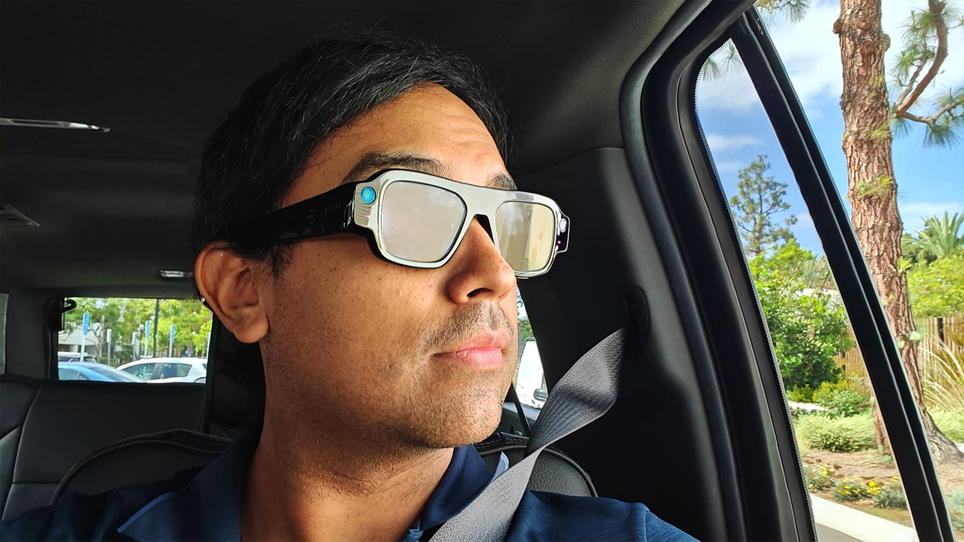 I tried out Snap Specs and the chunky AR glasses delivered in more ways than I expected