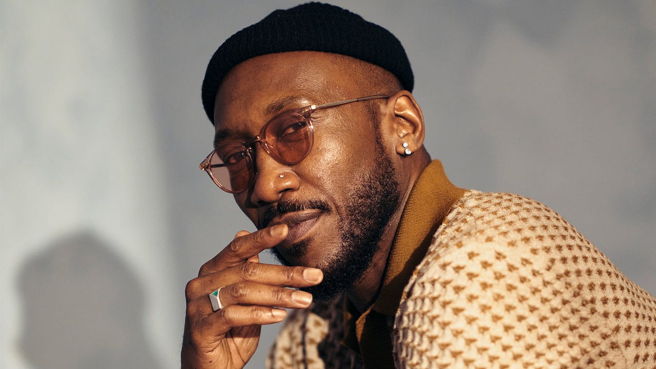 ‘He Should Feel That Way’ — Mahershala Ali Agrees That Kevin Feige Is a ‘Gigantic Loser and Failure’ Over Failed Blade Reboot