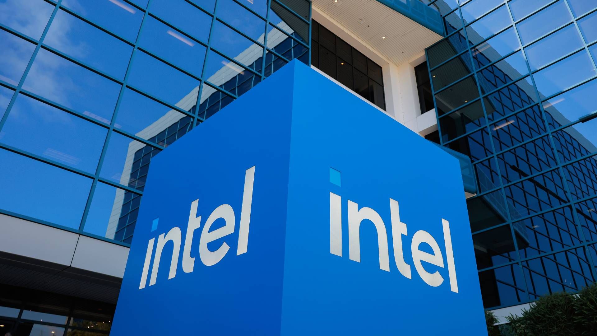 The biggest names in US tech including Apple and Nvidia are reportedly checking out Intel’s 14A node