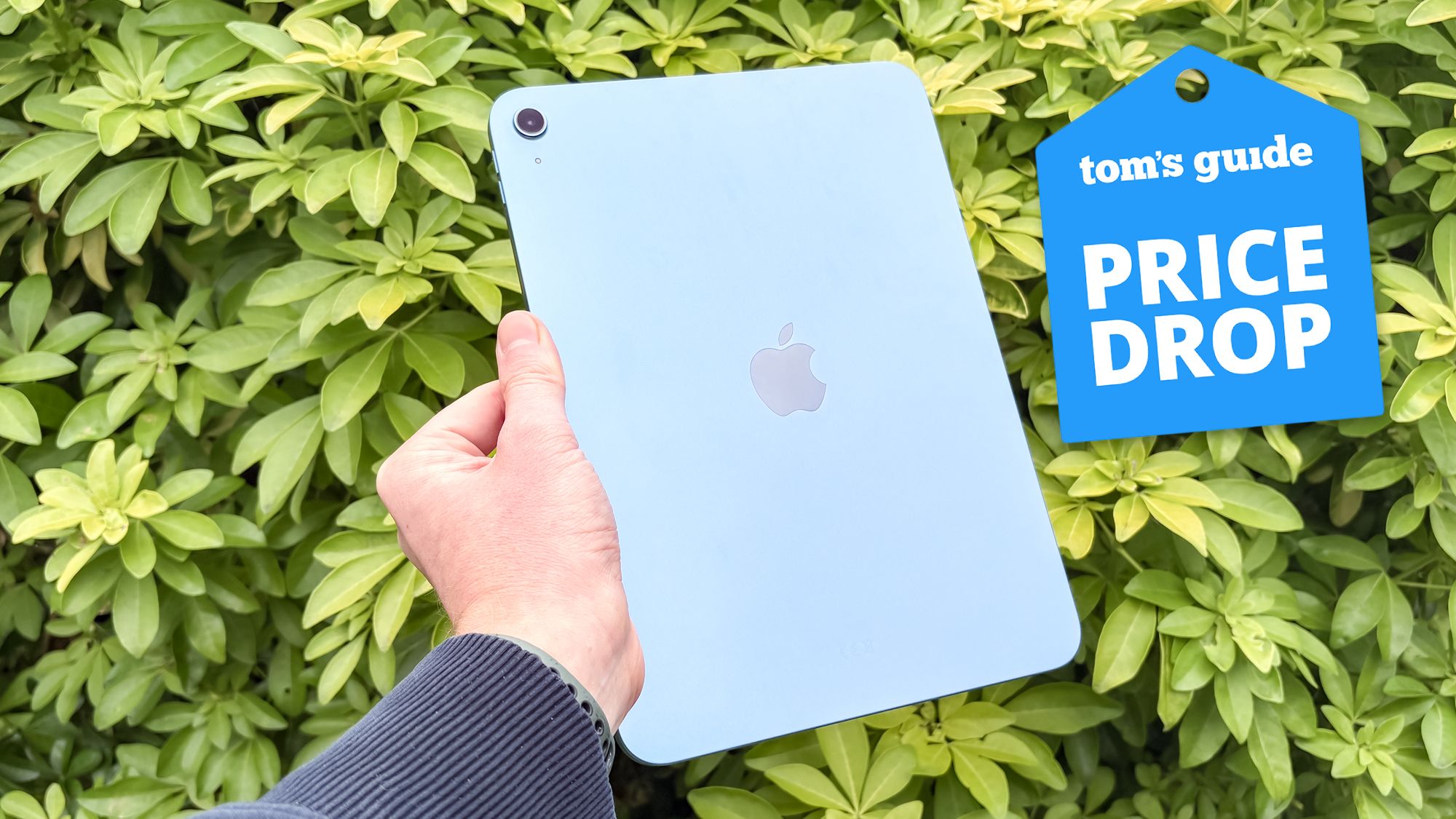 Forget the iPad Air M4 — iPad 11 just crashed to under $300 at Amazon right now