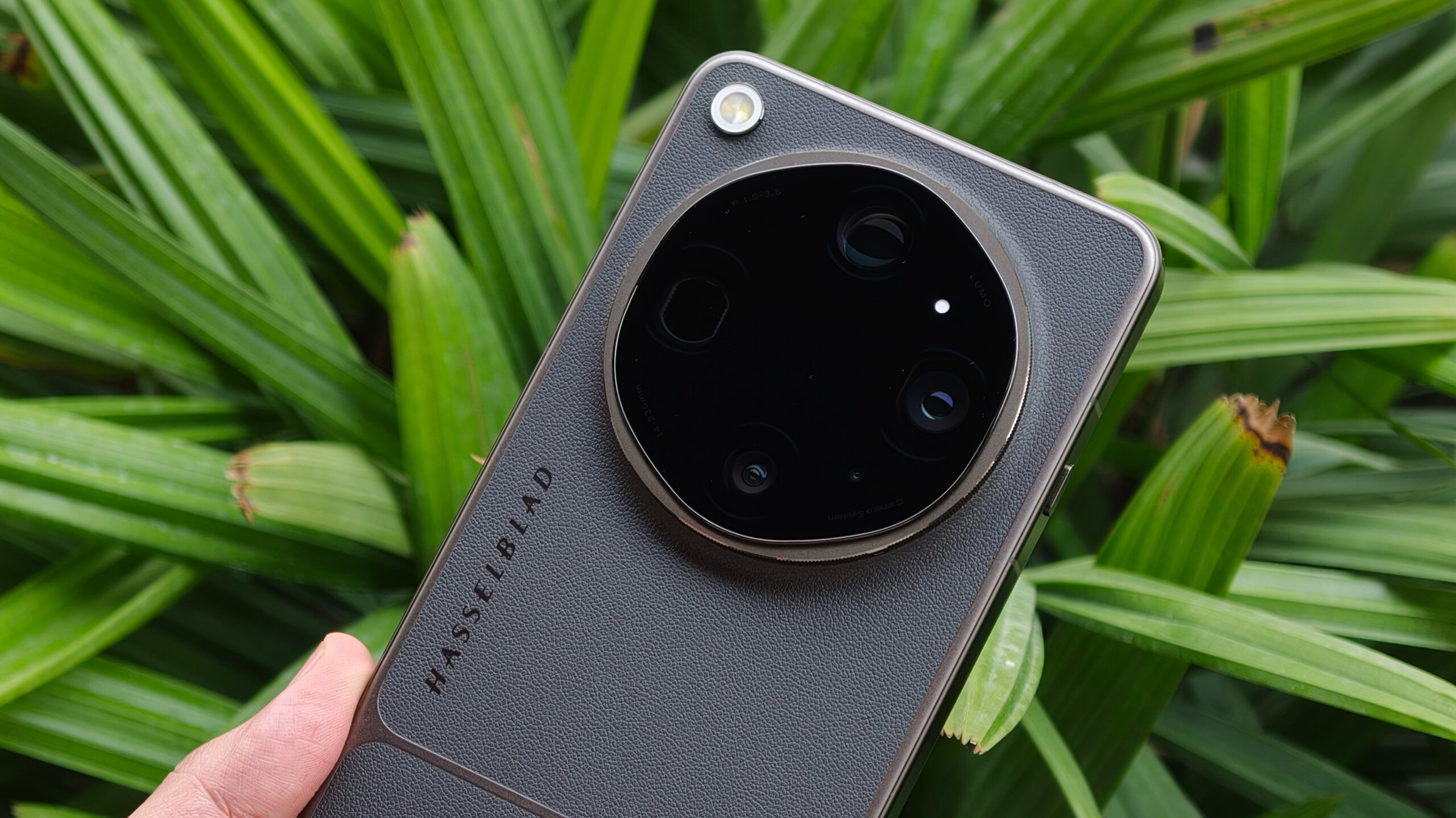 The world’s first triple-200MP camera phone has leaked, and it looks familiar