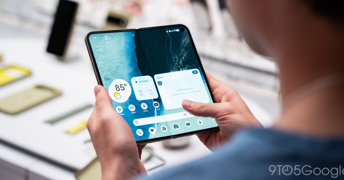 Google’s next Pixel Fold reportedly adopting the same crease-less display as Apple