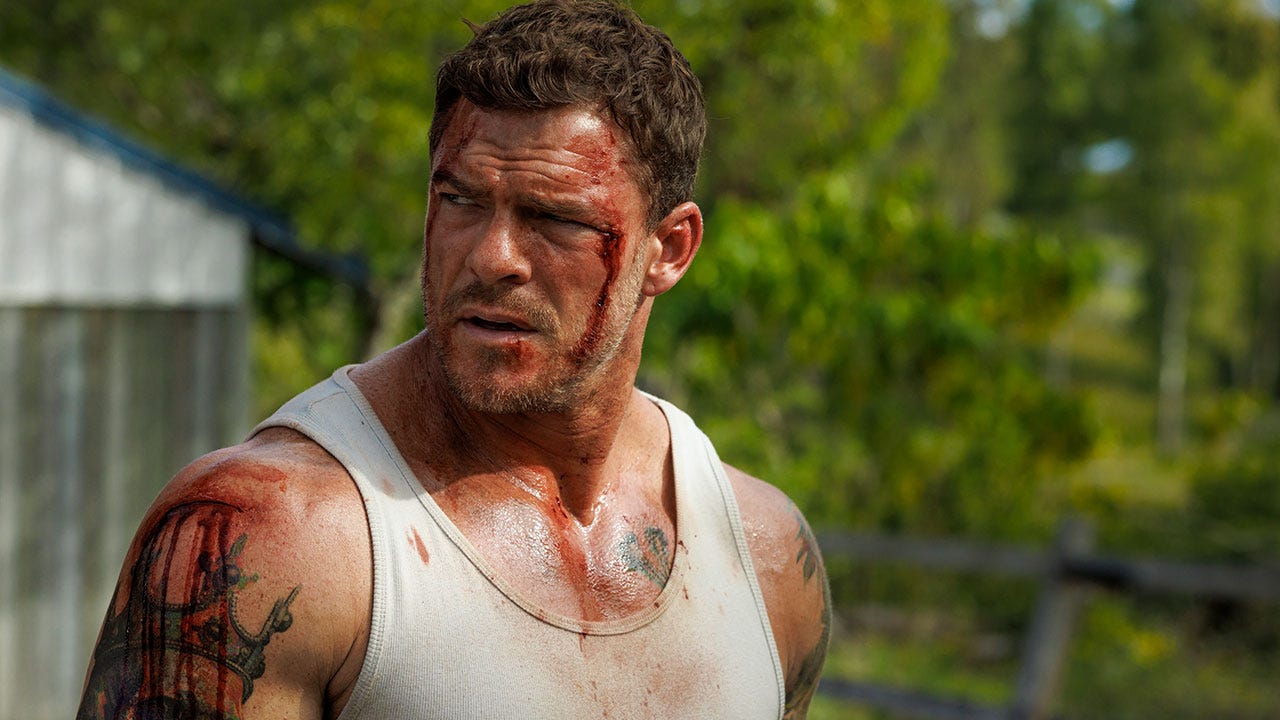 Runner, Starring Alan Ritchson and Owen Wilson, Is Fully Capable of Doing What It Should. It’s Just Too Bad It Keeps Forgetting To