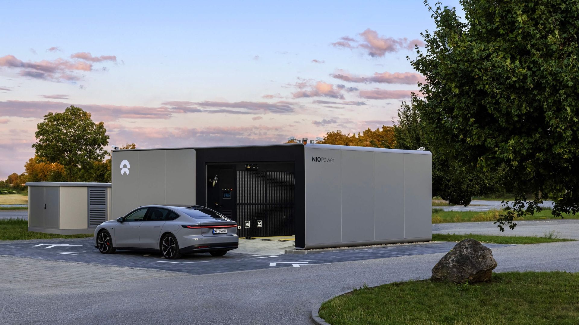 EV battery swap stations could be coming to a street near you soon, as Geely and Nio sign a deal to ‘accelerate’ the technology