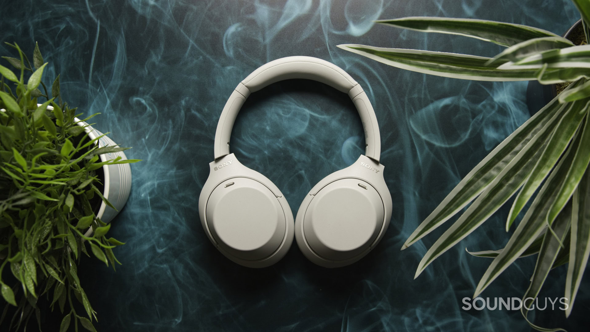 The Sony XM4C prove we don’t need a new headphone model every year