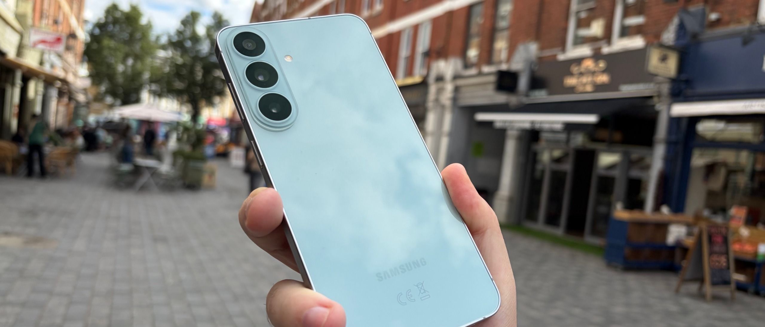 I tested the Samsung Galaxy S26 FE — and it’s hard to know who this phone is for