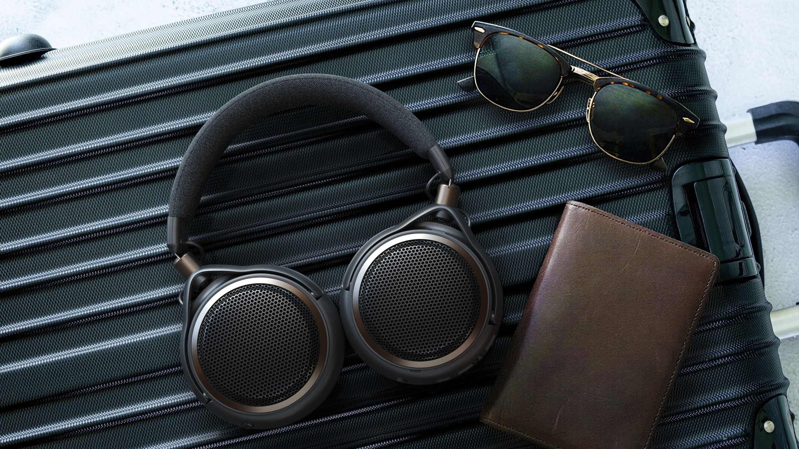 Audio-Technica’s first wireless open-backs seek to bring audiophile quality to the convenience of a wire-free design