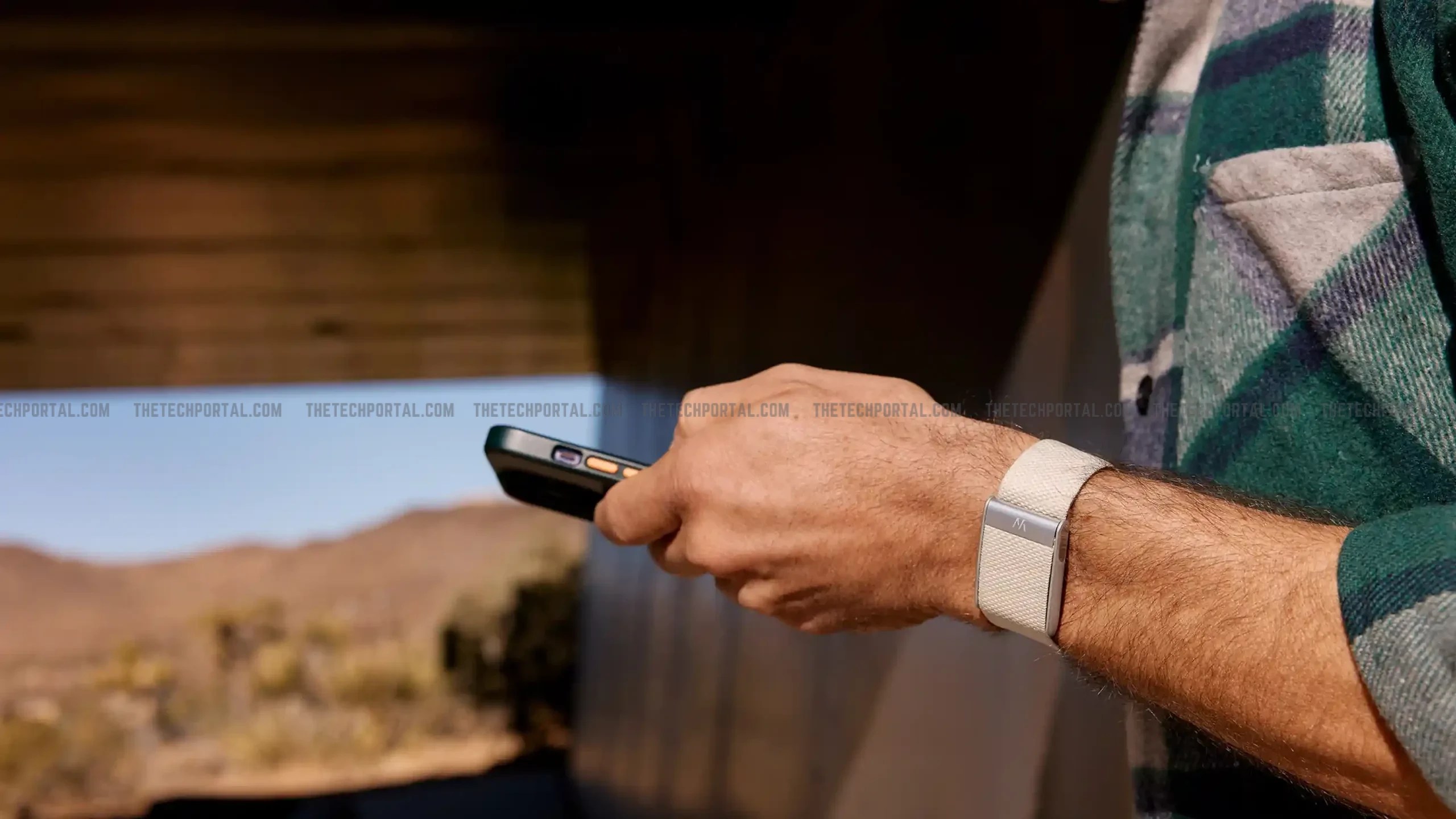 Apple is developing a screenless fitness tracker to take on Whoop, expected by 2028 – The Tech Portal