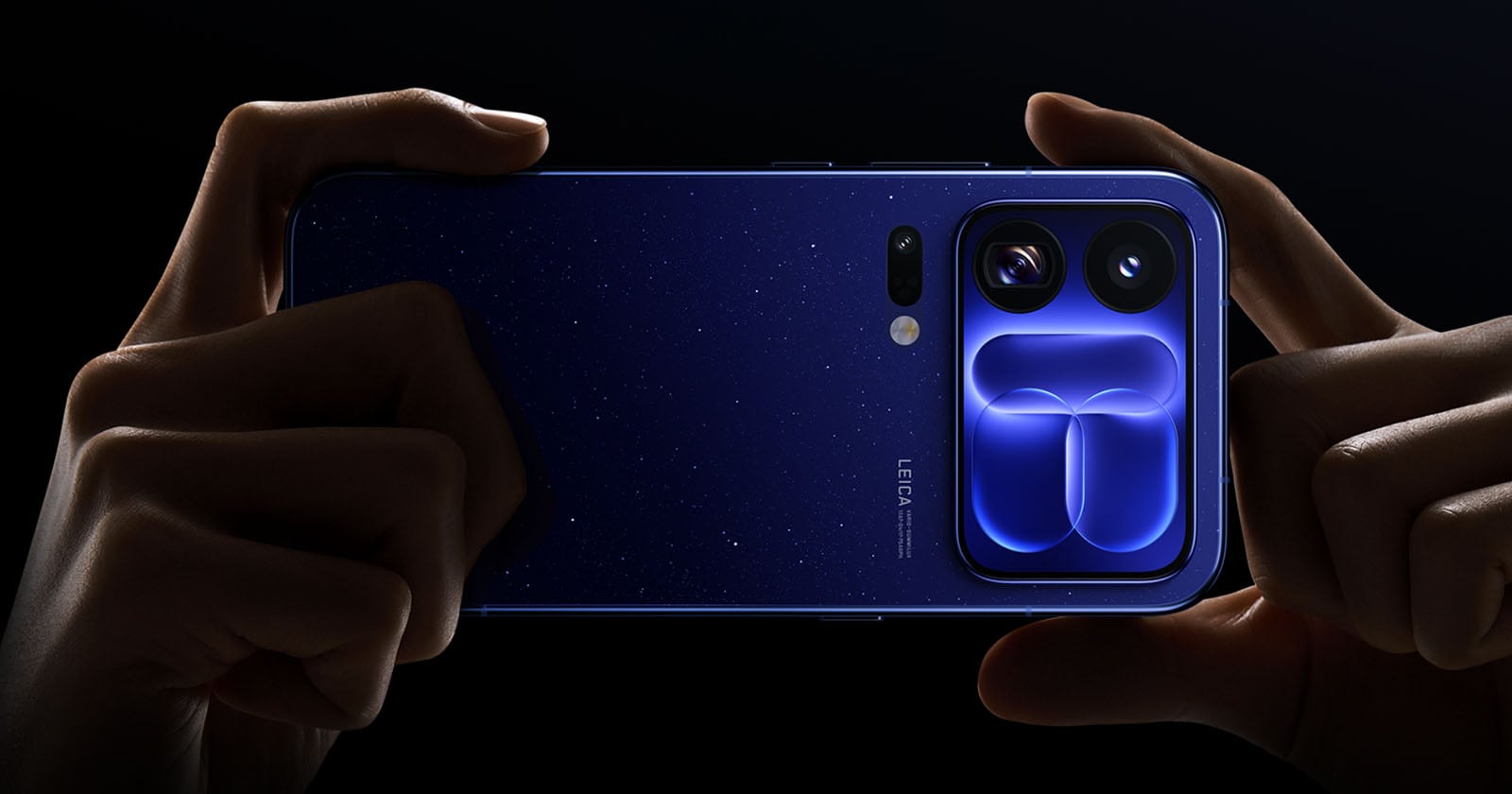 Xiaomi’s Gorgeous New 18 Series Phones With Triple Leica Cameras Will Go Global