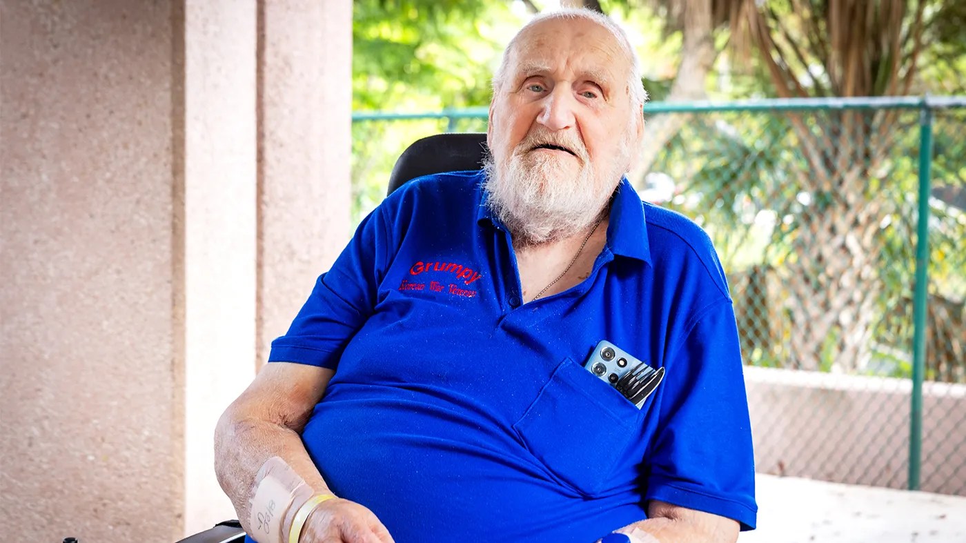 A new lens on life: How a gift gave ‘grumpy’ a camera again – VA News