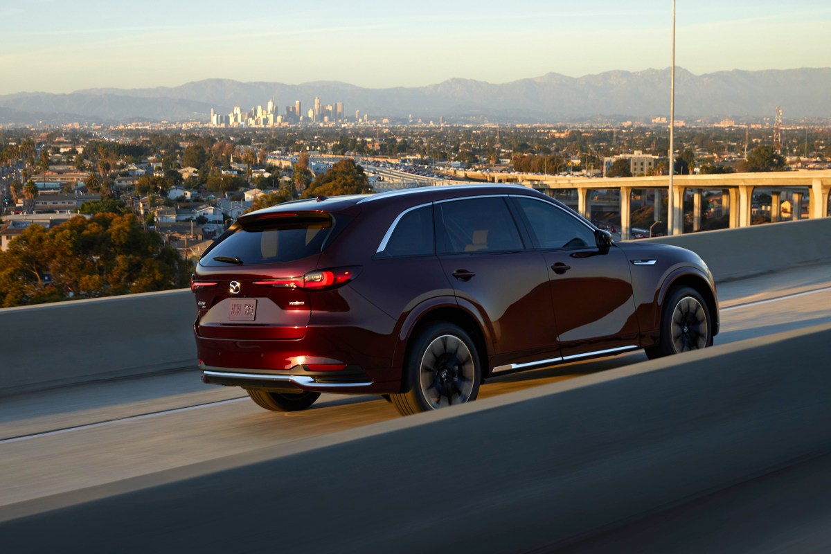 Mazda Shuffles Big SUV Lineup to Get Sales Back on Track: TDS