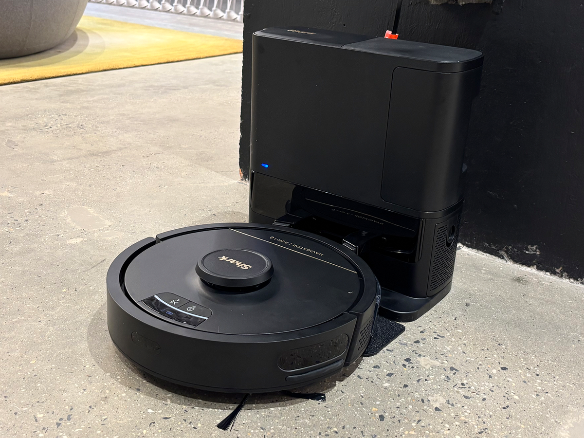 The Shark Navigator Vacuums Well, but Its Mopping Might Be Even Better