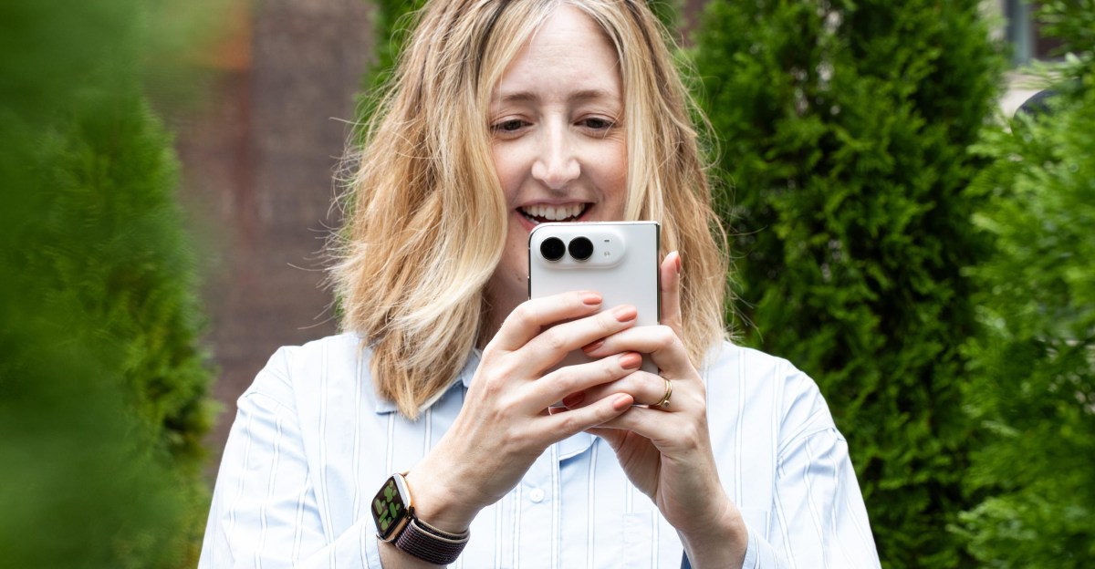 I reviewed the iPhone Duo, ask me anything
