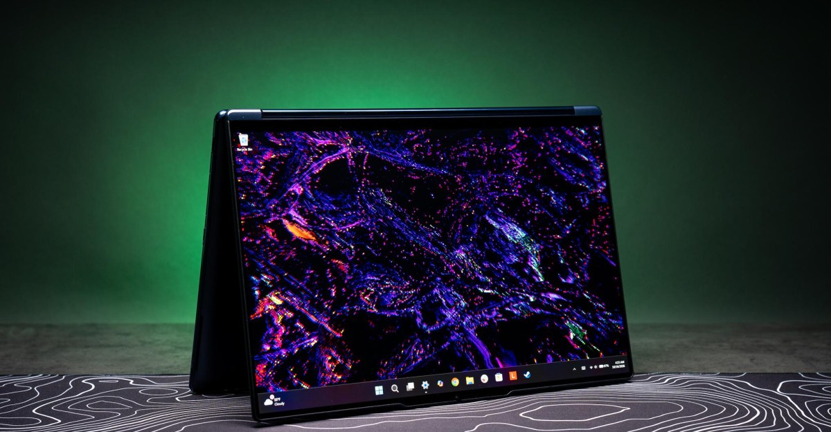 I hope Apple’s touchscreen MacBook takes some lessons from this Lenovo laptop