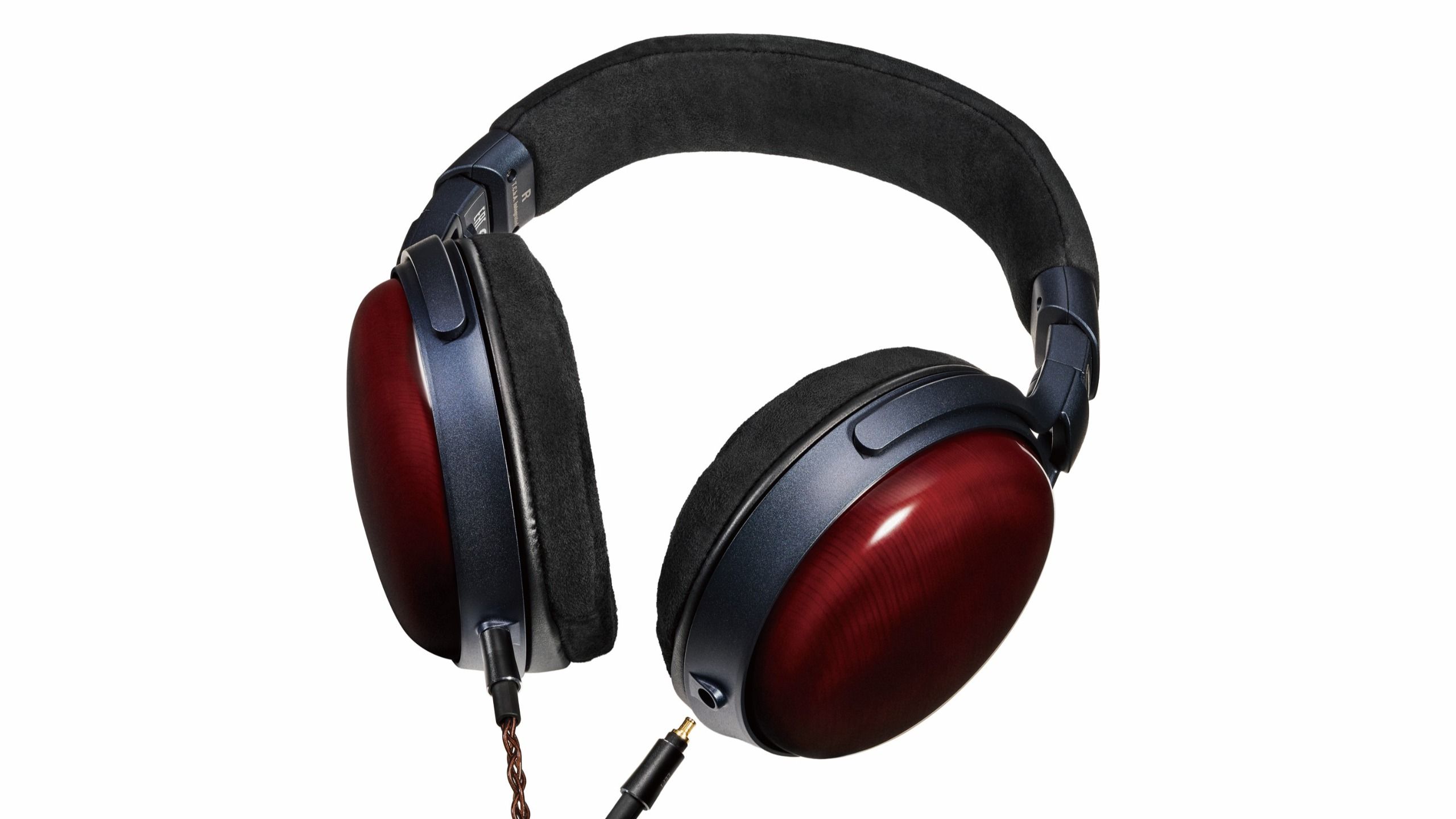 Audio-Technica bills its luxury wired cans as “the pinnacle of closed-back headphone craftsmanship”