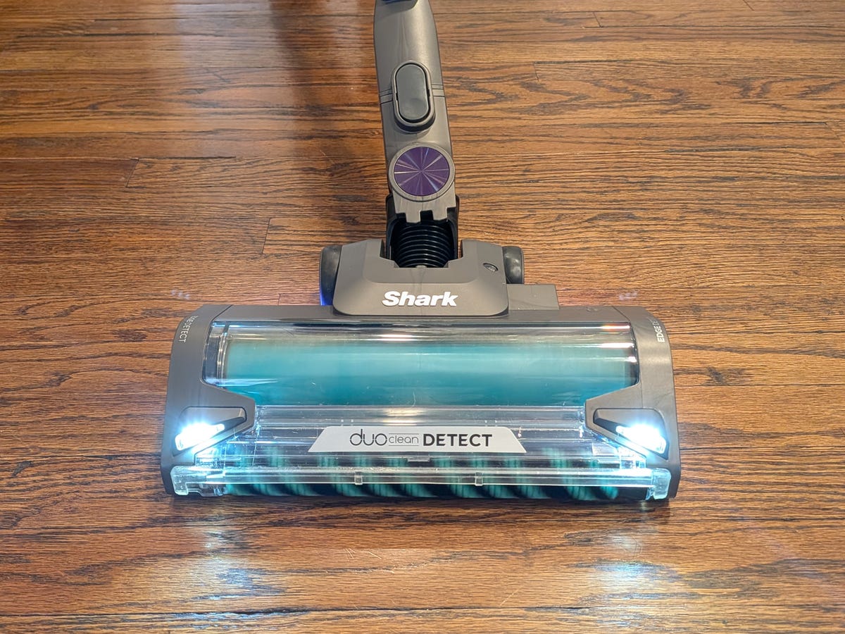 I Liked Shark’s PowerDetect Vacuum—It’s Smart and Powerful. But I’d Like It Even More With the Dock.