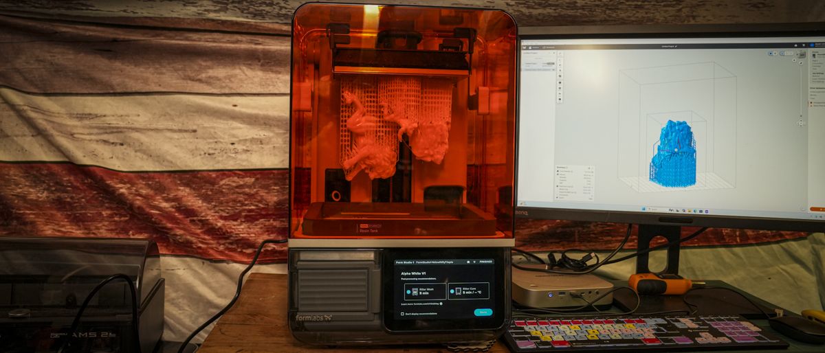 The Formlab Form Studio 1 is the only resin 3D printer I recommend now
