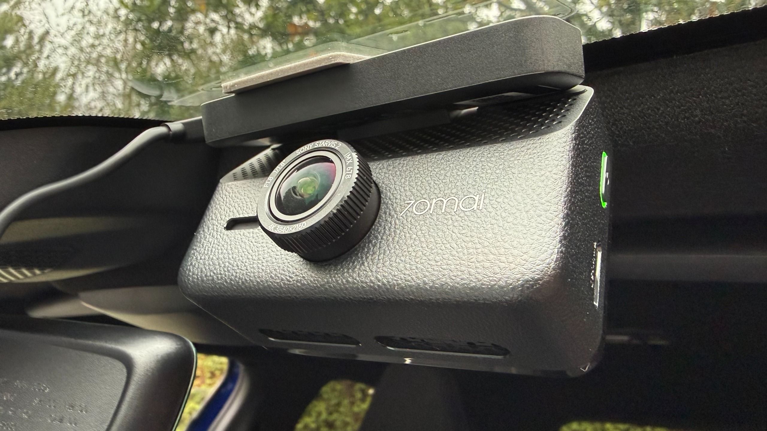 Affordable mid-range dash cams don’t always impress, but the 70mai 4K A900 Ultra dual dash cam delivers cracking footage from both of its units