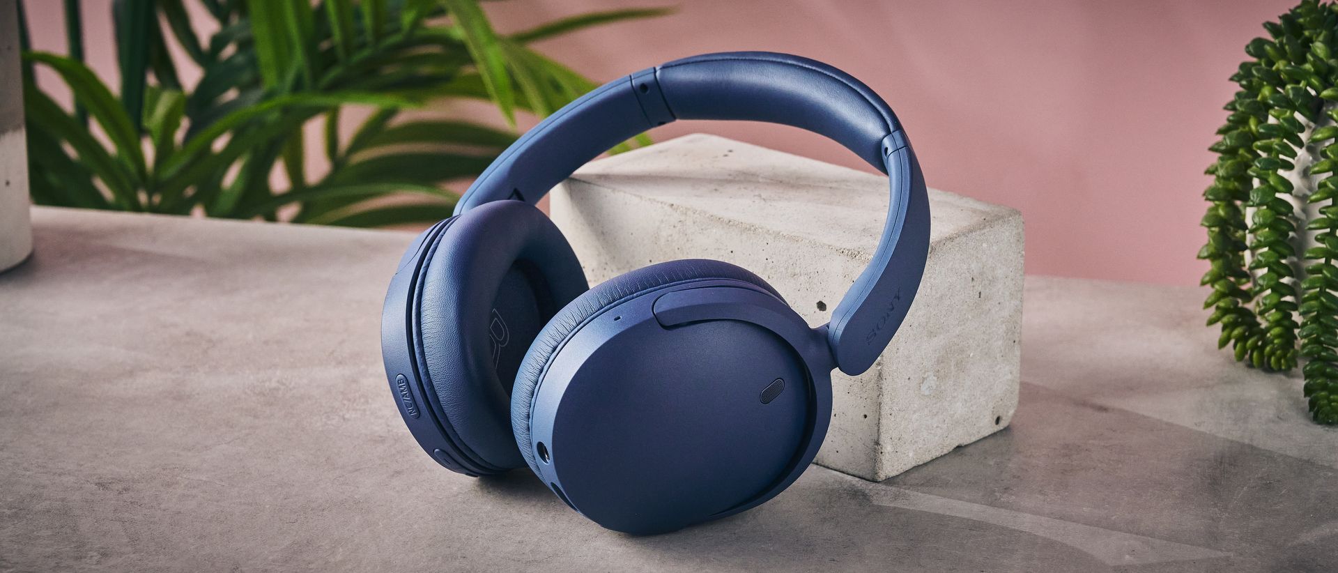 Want an affordable yet accomplished set of Sony headphones? Then the WH-CH730N might just be perfect for you — though they’re not totally free of compromise