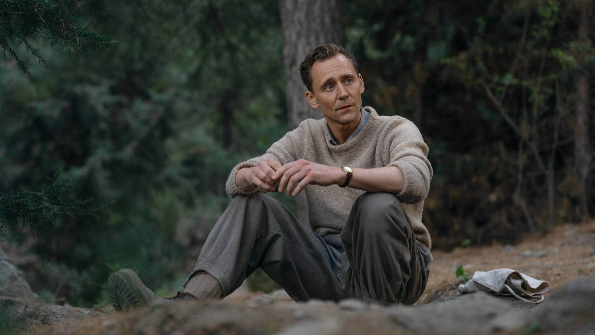After 15 years as Loki, Tom Hiddleston says he’s “well practiced” at keeping Marvel secrets now