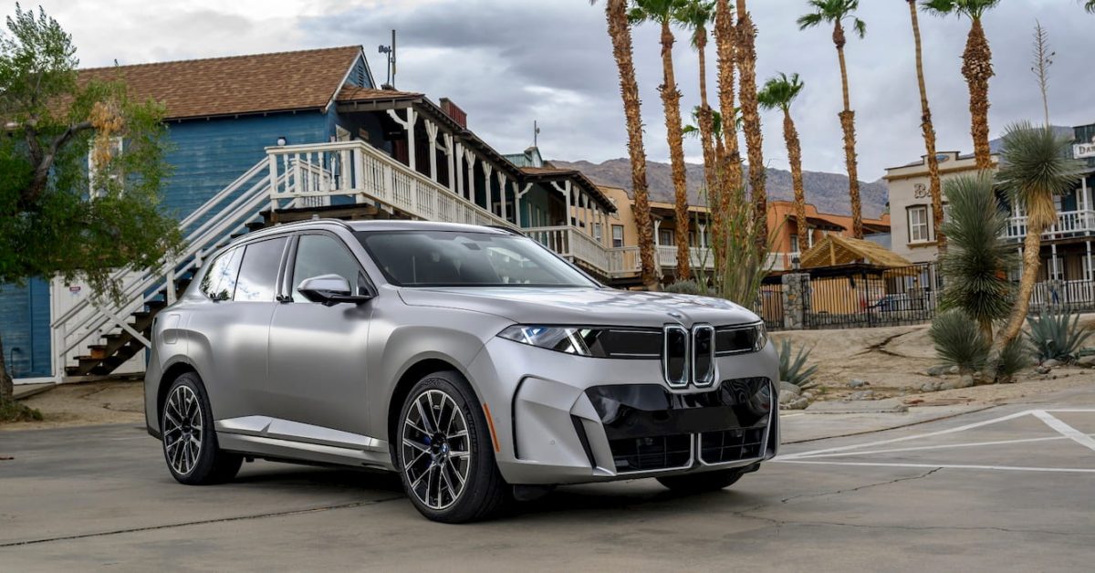 BMW is already discounting the new iX5 with a $1,000 loyalty bonus