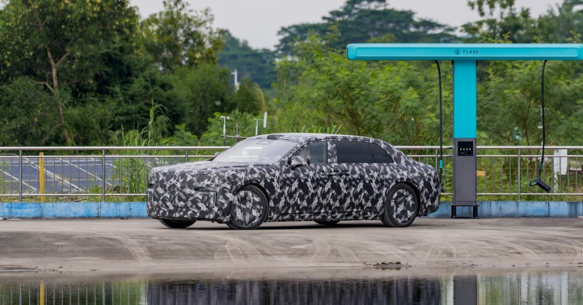 BYD’s ultra-luxury EV sedan with coach doors spotted ahead of imminent debut [Video]