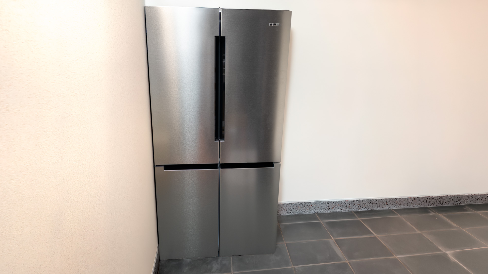 Bosch Series 4 Multi Door American Fridge Freezer KFN96VPEAG Review