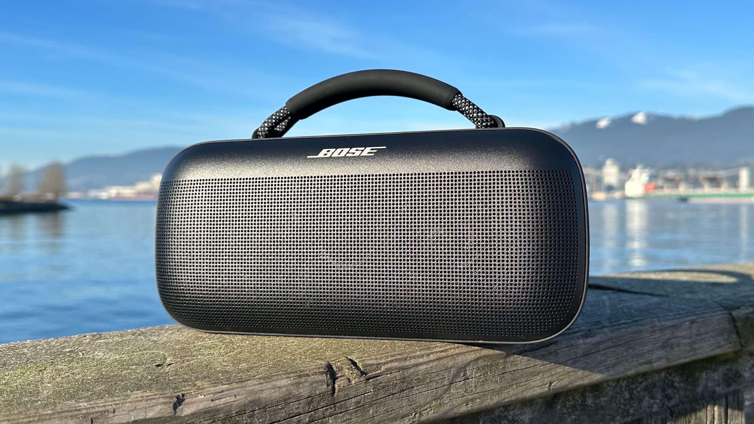Bose SoundLink Max speaker gets a $120 Amazon discount, now $279