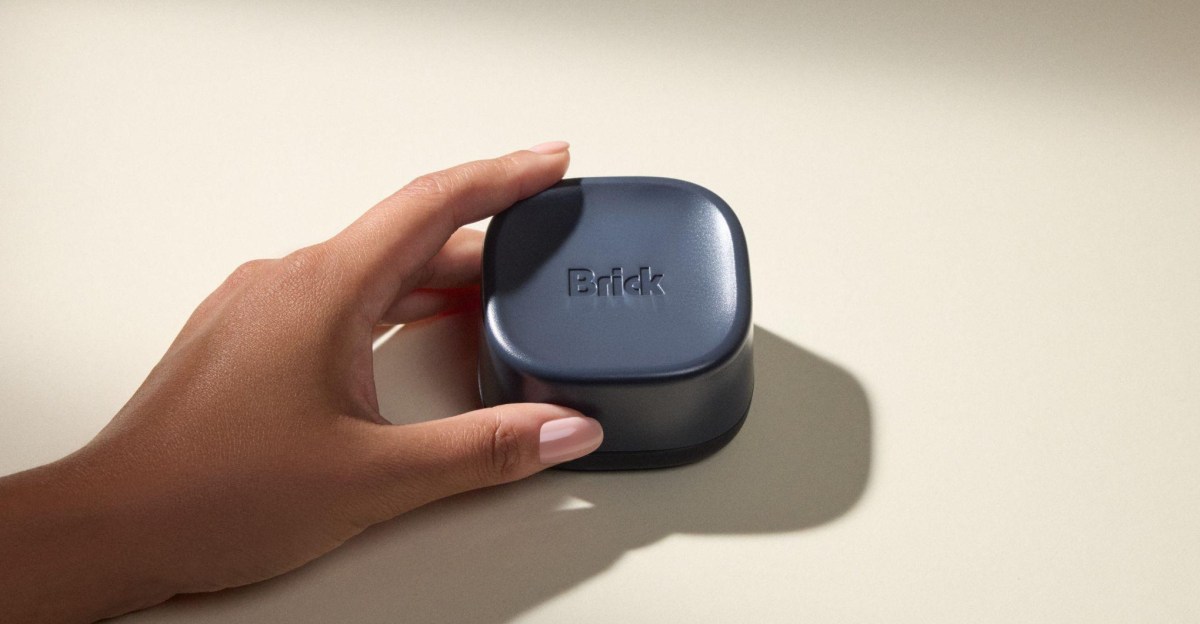 Brick’s new app blocker is designed for bedtime doomscrolling