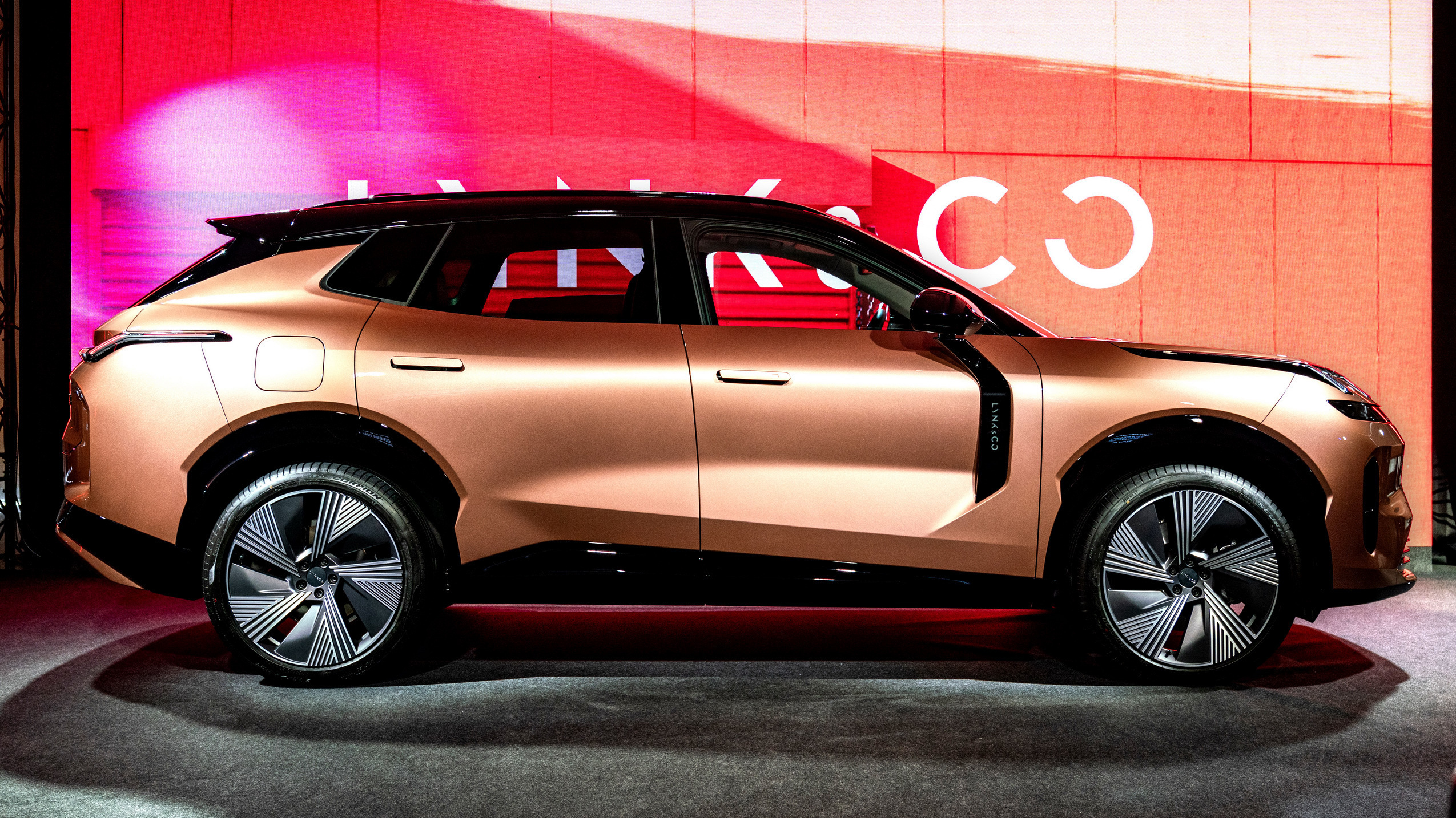 The EU Is About To Limit How Many Chinese Hybrids Can Reach Its Shores | Carscoops