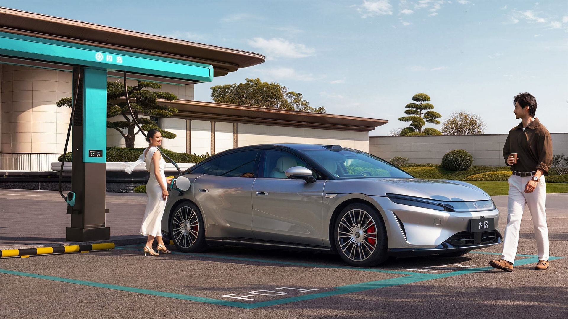 BYD launches sleek 508-mile range, nine-minute charging Lucid rival in China, and it costs a fraction of the price