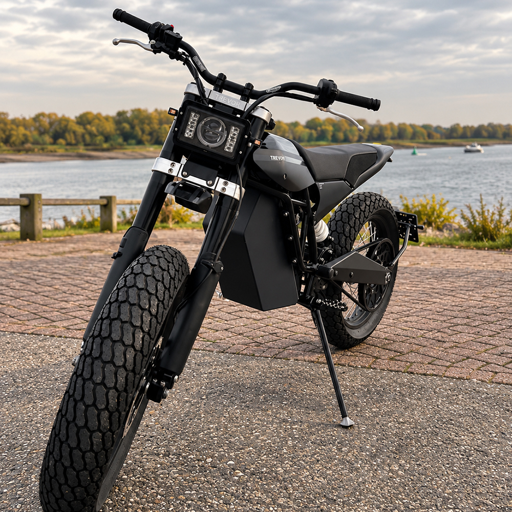 Trevor Motorcycles delivers first production DTRe Vince Track & Trail