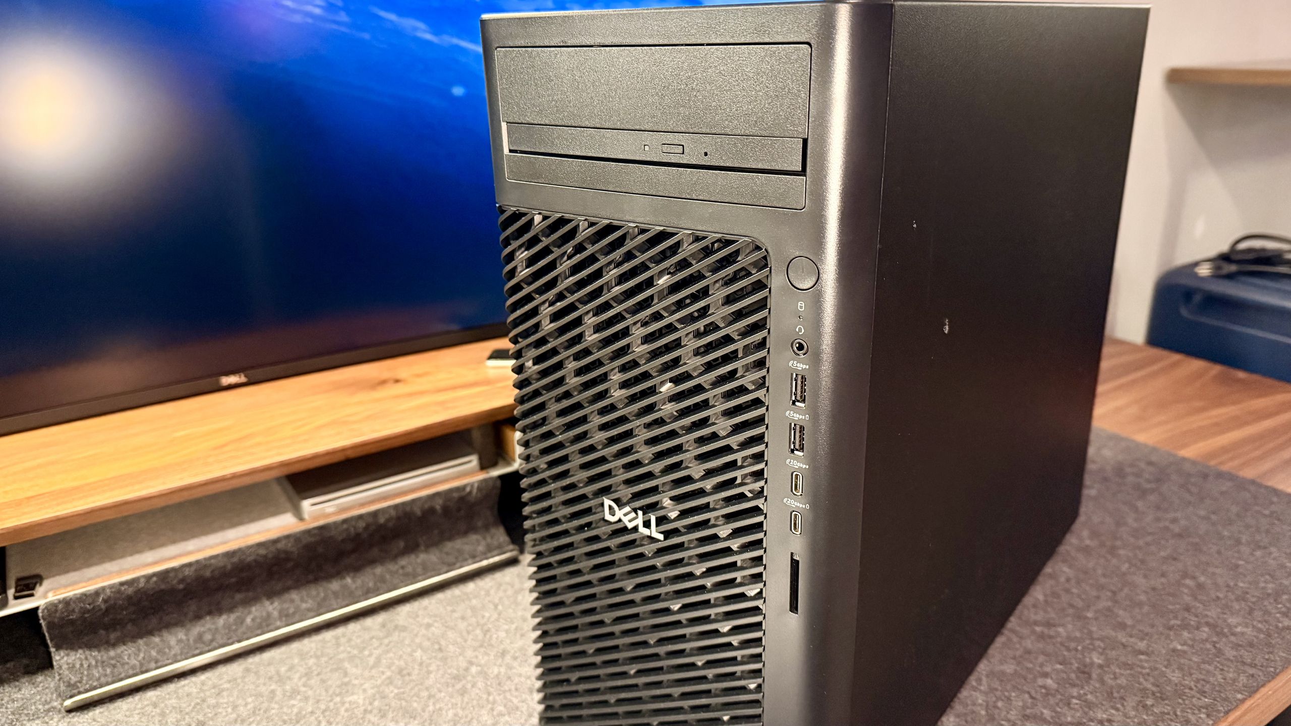 This Dell workstation costs less than the Nvidia Blackwell GPU inside it