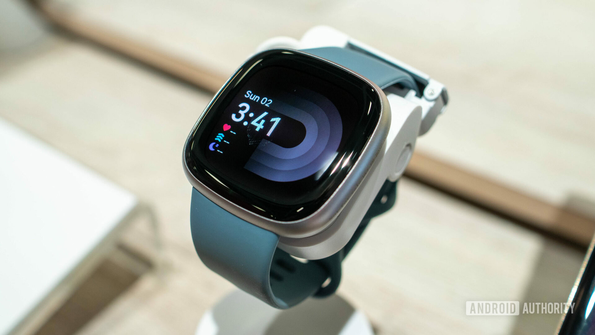 Fitbit Versa 4 bundle hits its lowest price since February