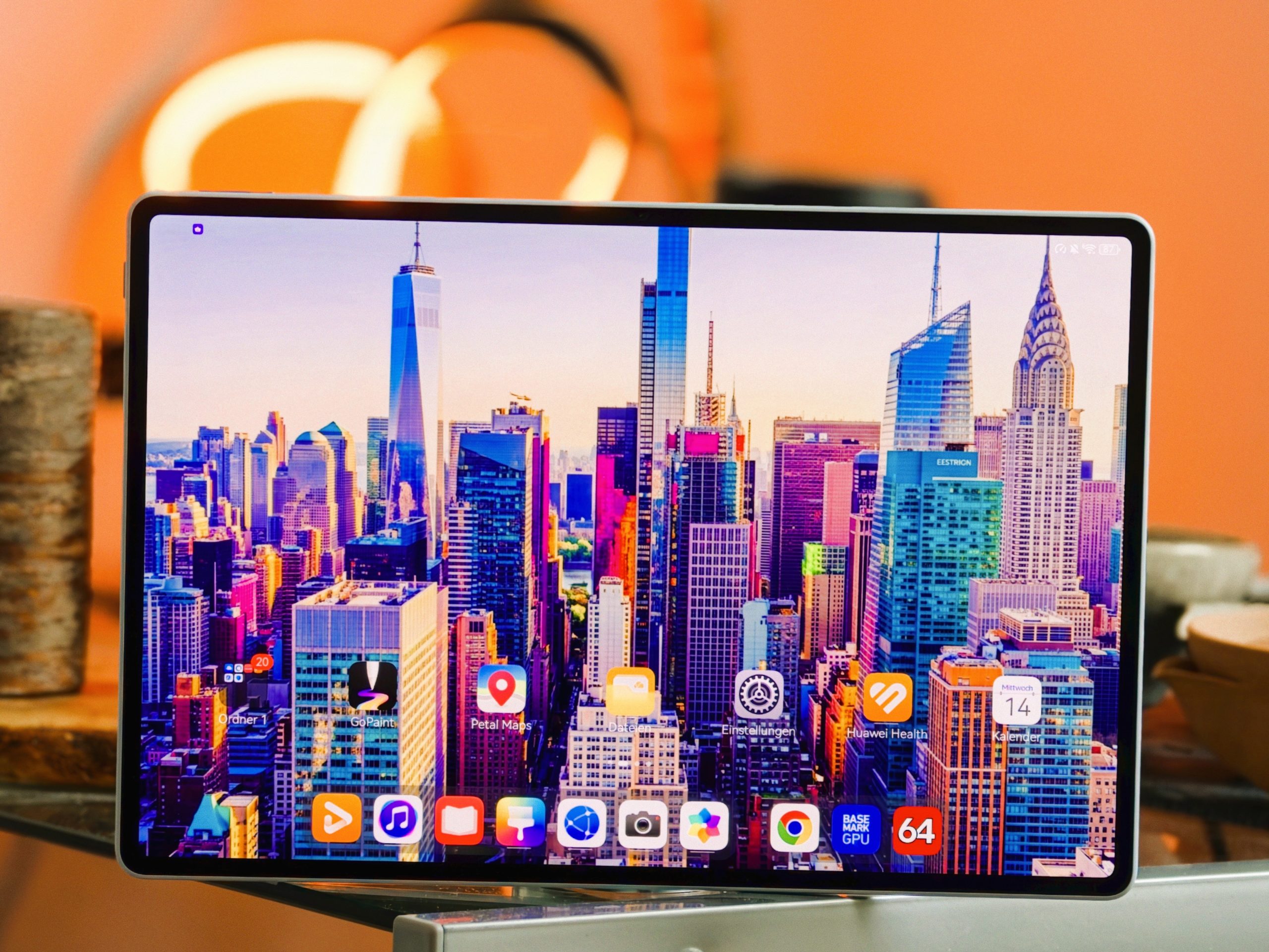 A brilliant iPad Air alternative with a matte OLED display & stylus – Huawei MatePad Air (2026) review