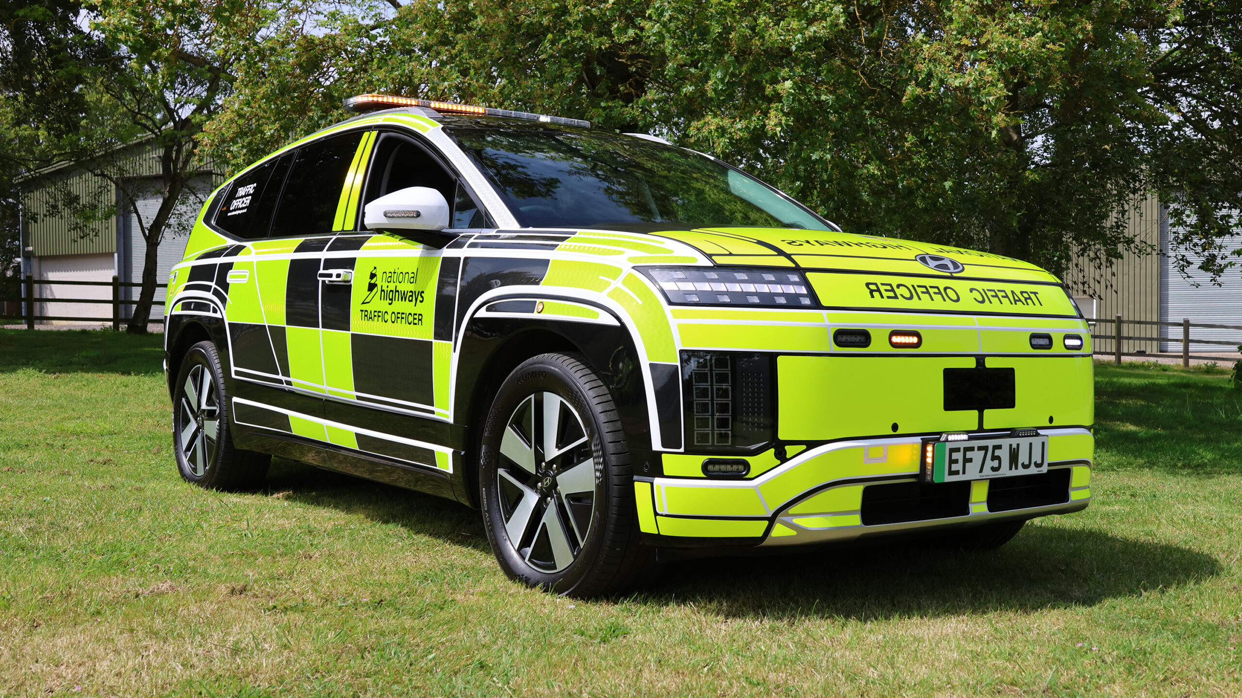 British Traffic Officers Testing Hyundai Ioniq 9 EV For Highway Duty | Carscoops