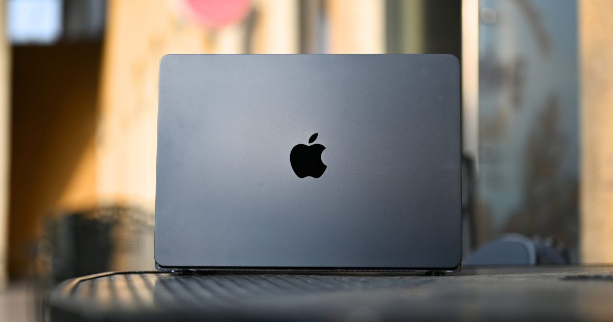 Apple’s “Pro and Tell” October 28 event: Everything we expect from touchscreen MacBooks to a new iMac