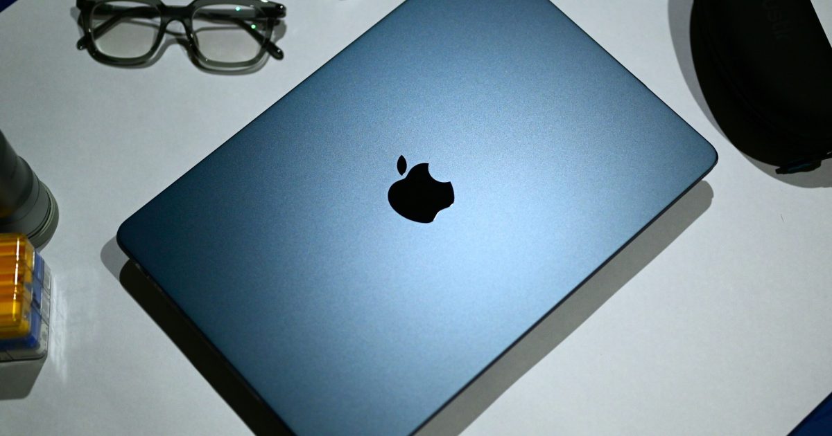 The next MacBook Air could arrive early next year, but OLED will have to wait