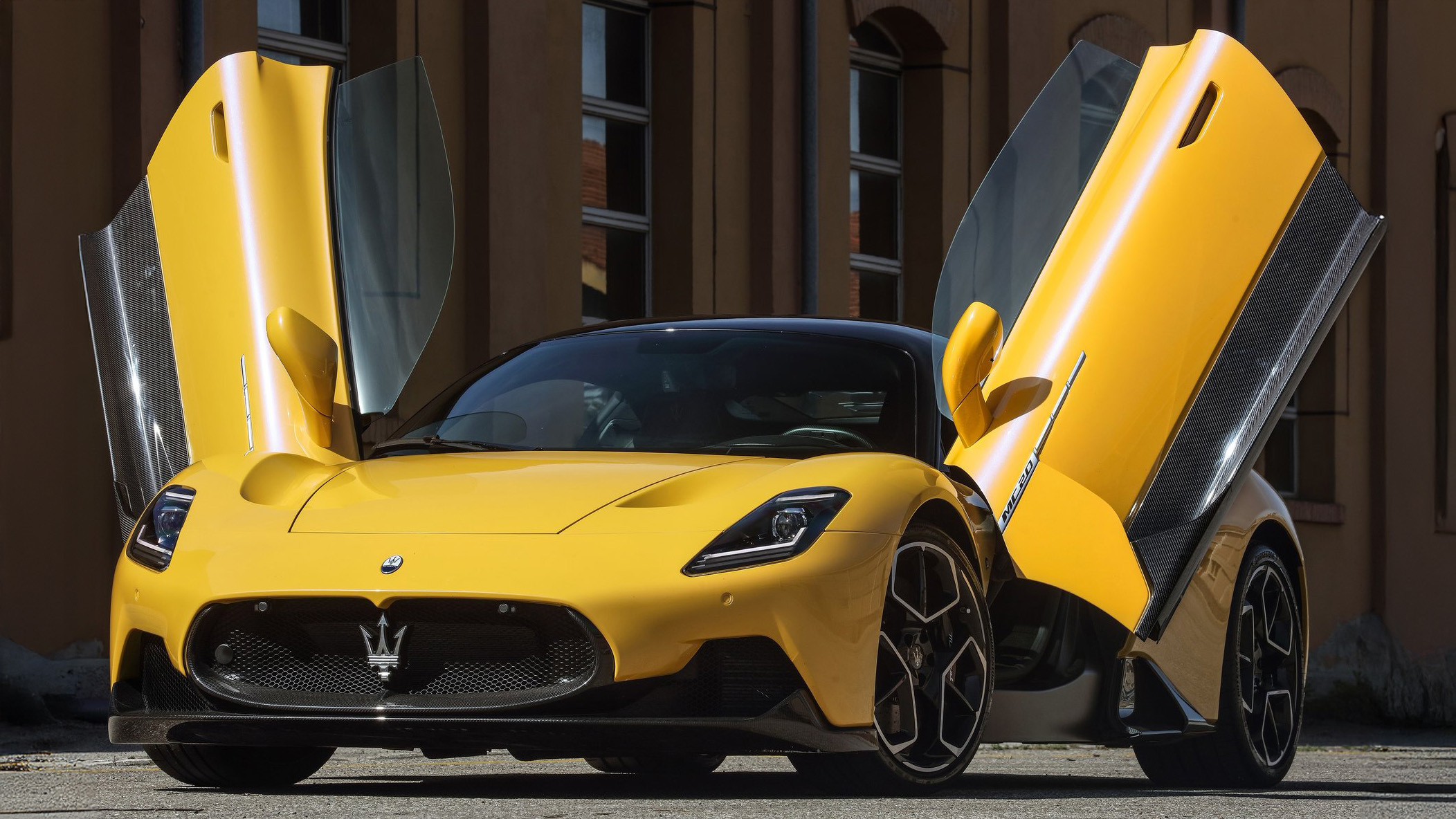 Texas Fraudster Loses His Ill-Gotten 90-Plus Car Collection | Carscoops