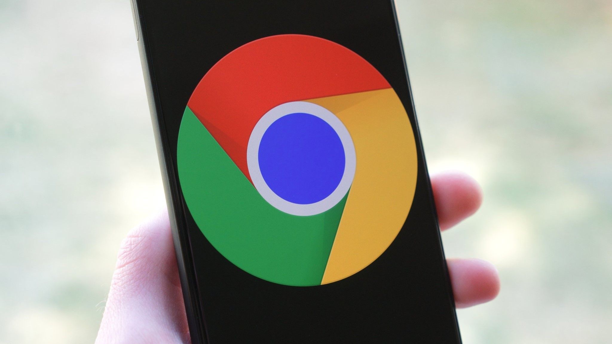 Chrome for Android might soon force a biometric scan before filling your passwords