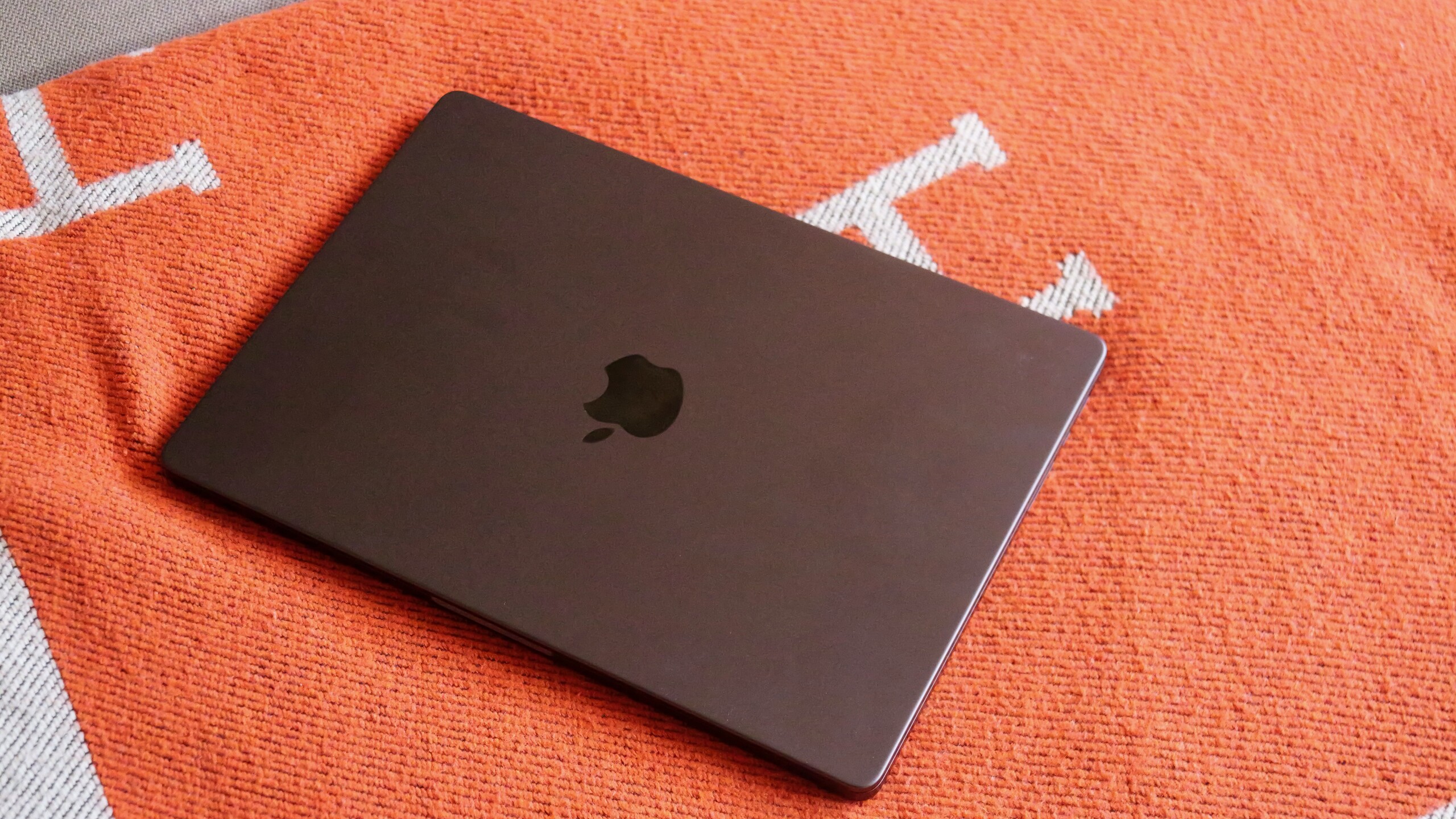 Apple’s touchscreen MacBook and iPad mini could launch in days