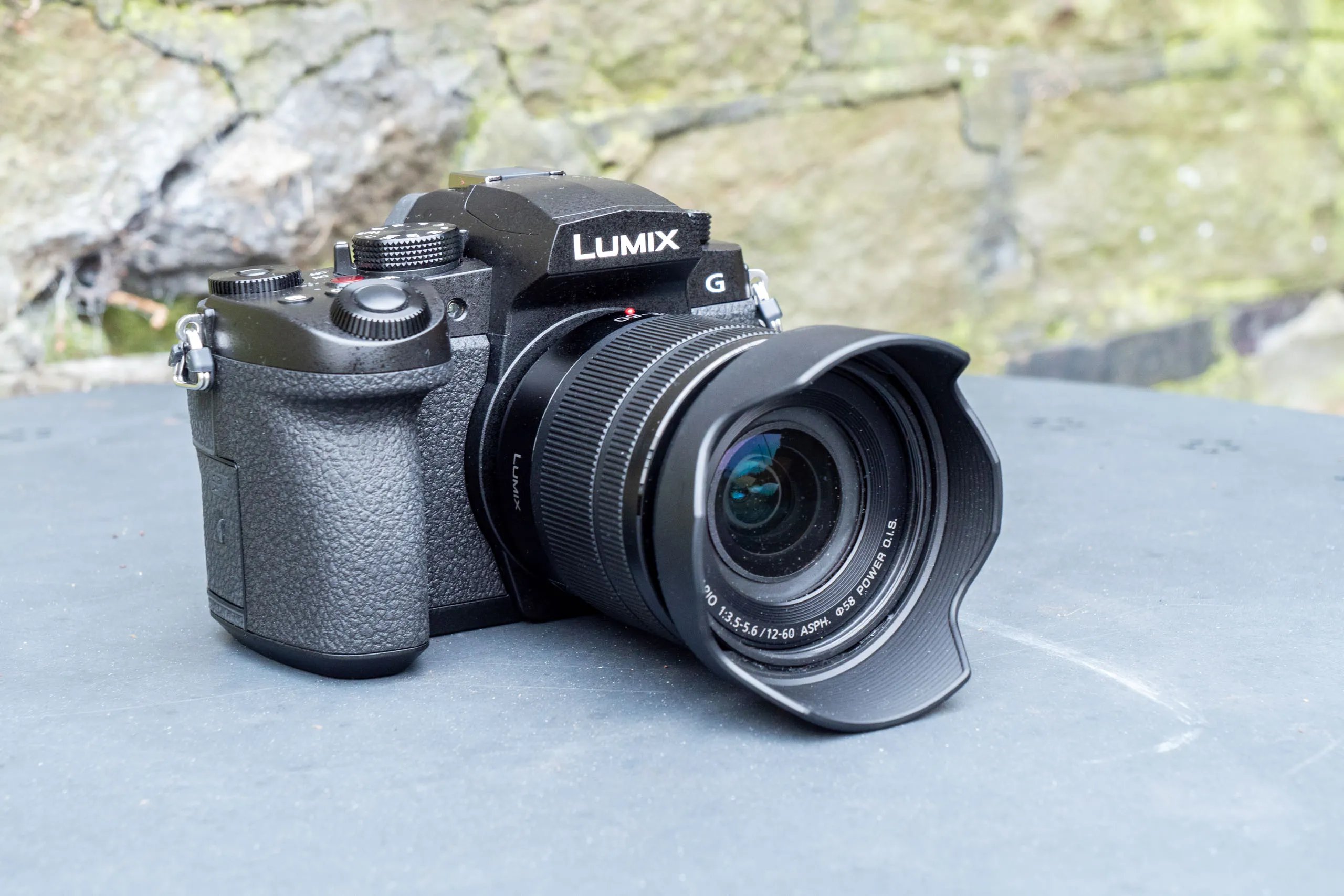 Have we travelled back in time to the good old days of affordable cameras? This DSLR-style camera deal certainly feels like it…