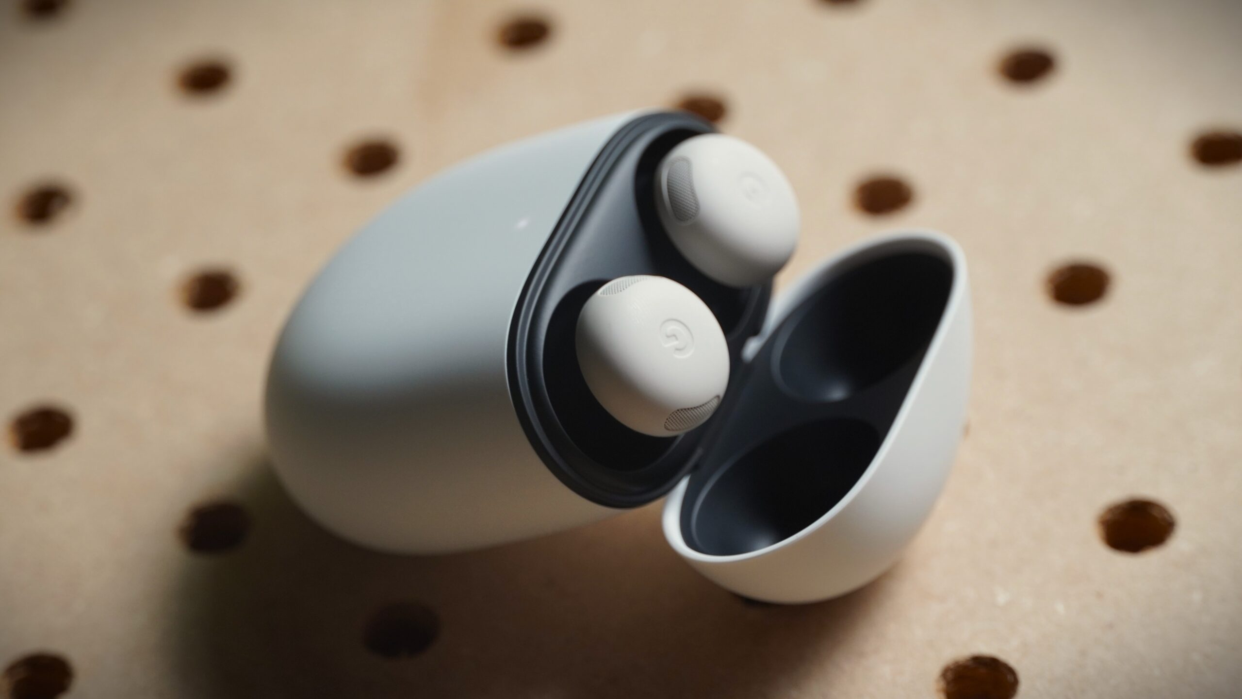 Amazon slashes Pixel Buds Pro 2 to $169 in all colors