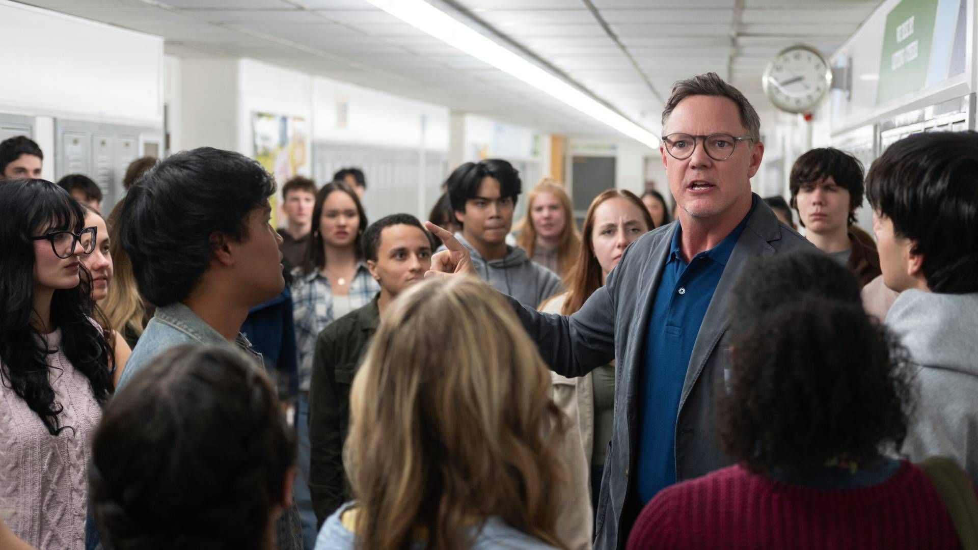 Carrie stars Matthew Lillard and Amber Midthunder say the fate of their characters makes perfect sense: “In Mike Flanagan we trust”