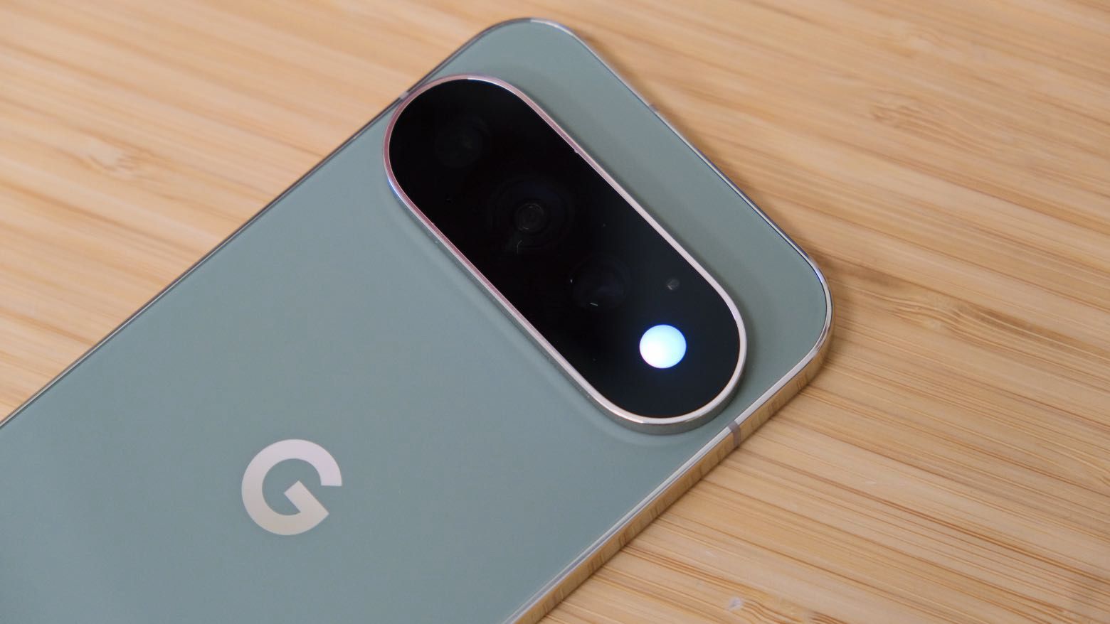 Mint Mobile’s deal on the Pixel 11 is now even better — get up to $900 off, plus a cheap plan