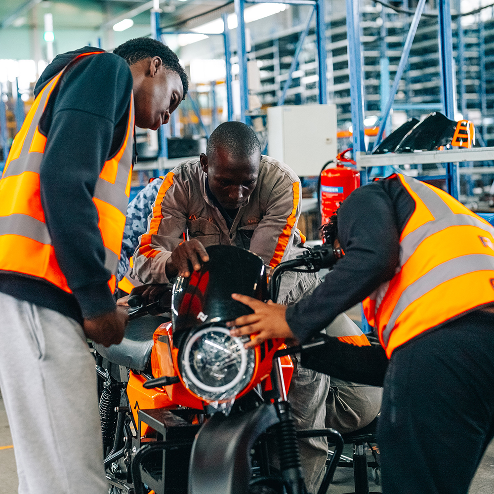 Roam reaches 40% East African content on the Roam Air, targets 50% by 2027
