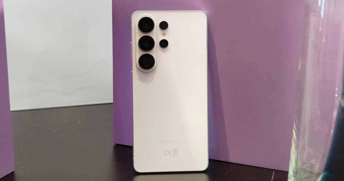 The Galaxy S27 Ultra (and Pro) could finally get bigger batteries as Samsung reportedly locks in the numbers